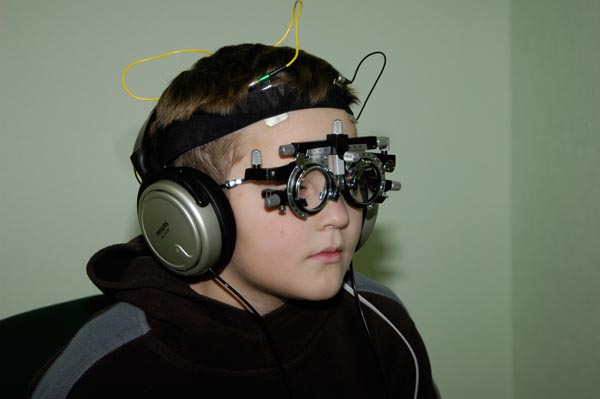 子供の眼治療用眼鏡型マッサージ器